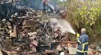 Sinop'un Ayancık ilçesinde ahşap evde yangın