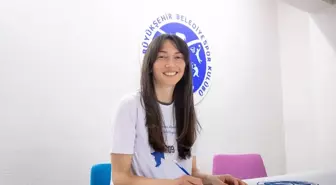 Aydın Büyükşehir Belediyespor, Kaptan Fatma Şekerci ile Yeniden Anlaştı