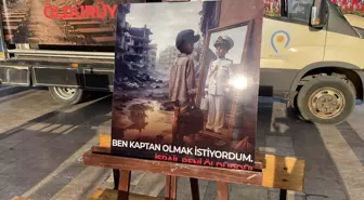 AK Parti Gençlik Kolları'ndan Gazzeli Çocuklar İçin 'Boş Sıralar' Etkinliği