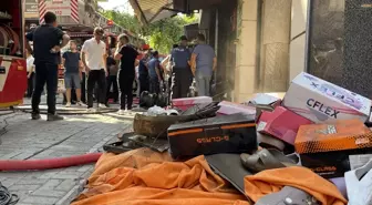Aydın'da Ayakkabı Dükkanında Yangın