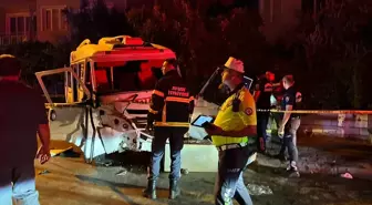 Aydın'da Minibüs ile Otomobil Çarpıştı: 11 Yaralı