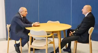 Aliyev ve Paşinyan Danimarka'da Bir Araya Geldi