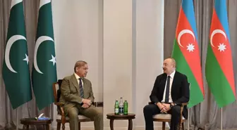 Azerbaycan ve Pakistan liderleri Laçın'da görüştü