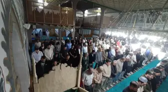 Bafra'da Filistin'e Destek İçin Sabah Namazı Buluşması