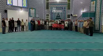 Bafra'da Sabah Namazında Aileler ve Çocuklar Buluştu