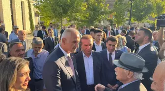 Bakan Ersoy Tunceli'de Alevi Dedeleriyle Bir Araya Geldi