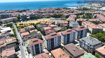 Avcılar'daki 40 Yıllık Site 'Yarısı Bizden' ile Yenilendi