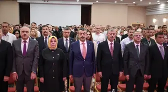 Bakan Tekin, yurt dışında görev yapacak öğretmen ve okutmanların bilgilendirilmesi toplantısında konuştu Açıklaması