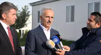 Ulaştırma Bakanı Uraloğlu, Çorum-Mecitözü-Amasya Kara Yolunda İnceleme Yaptı