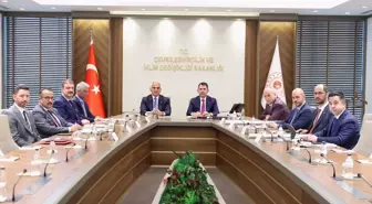 Bakanlar, Deprem Bölgesindeki Tarihi Yapıların Restorasyonu İçin Bir Araya Geldi
