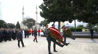 Bakü'nün kurtuluşunun 107. yıl dönümü dolayısıyla Türk Şehitliği'nde tören düzenlendi