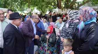 Sarnıç Mahallesi'nde Geleneksel Köy Hayrı Devam Ediyor