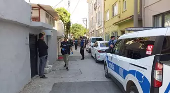 Balıkesir'de Polis Memuru Bıçakla Yaralandı, Şüpheli Gözaltına Alındı