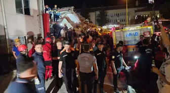 Sındırgı'daki Depremde Bir Kişi Daha Kurtarıldı