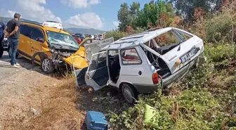 Bandırma-Erdek Kara Yolunda Kaza: 4 Yaralı