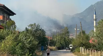 Bartın'da Orman Yangınına Mücadele Devam Ediyor
