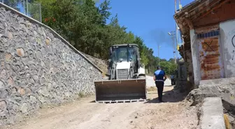 Tokat Başçiftlik'te Bağlantı Yollarına Parke Taşı Döşeniyor