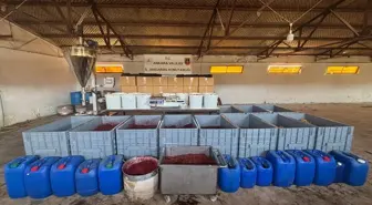 Başkentte 4,5 ton kaçak nargile tütünü ele geçirildi, 3 şüpheli gözaltına alındı