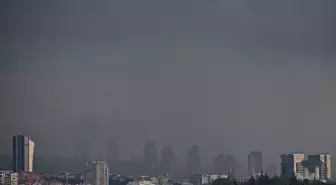 Ankara'da Gök Gürültülü Sağanak Yağış Hayatı Olumsuz Etkiledi