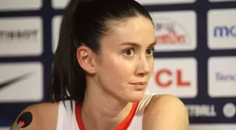 A Milli Kadın Basketbol Takımı Başantrenörü Ekrem Memnun, Fransa Maçından Sonra Performanstan Gurur Duydu