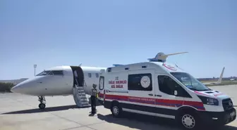 33 Günlük Bebek, Göz Rahatsızlığı Nedeniyle İstanbul'a Sevk Edildi