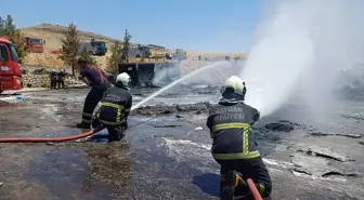 Batman Organize Sanayi Bölgesi'nde Fabrika Yangını