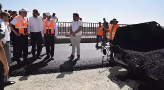 Batman Valisi Canalp, yapımı süren kara yolunda incelemelerde bulundu