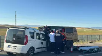 Bayburt'ta Trafik Kazası: Anne ve Oğlu Hayatını Kaybetti