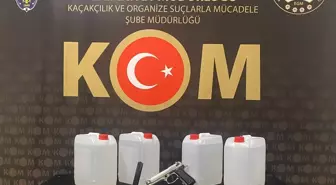 Bayburt'ta Düzenlenen Sahte İçki Operasyonunda 110 Litre Etil Alkol Ele Geçirildi