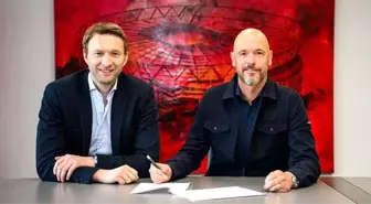 Bayer Leverkusen, Erik ten Hag ile Anlaştı