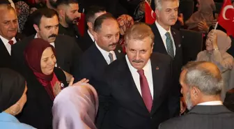Destici: İsrail Gazze'de Soykırım Yapıyor