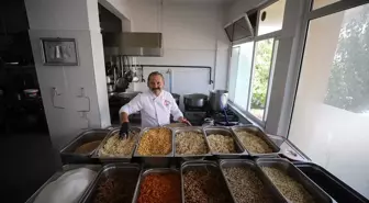 Aşure Geleneği: Bereketin ve Kardeşliğin Simgesi
