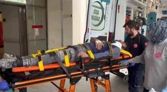 Adıyaman'da Kamyonet Şarampole Girdi: 3 Yaralı