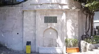Beyoğlu'nda Tarihi Çeşmeler Yeniden Suya Kavuştu