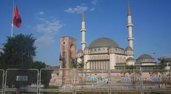 Beyoğlu'nda Toplantı ve Gösteri Yürüyüşleri 24 Saat Yasaklandı