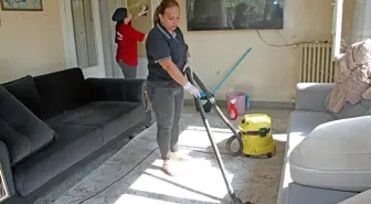 Beypazarı'nda Sosyal Yardım Ekipleri Ev Temizliği Yapıyor