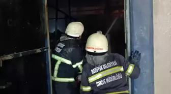 Bozüyük'te Yatak Fabrikasında Yangın