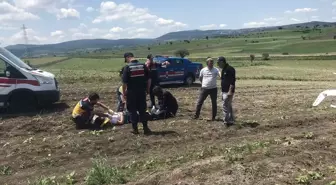 Bilecik'te Eğitim Uçağı Zorunlu İniş Yaptı, Pilot Yaralandı