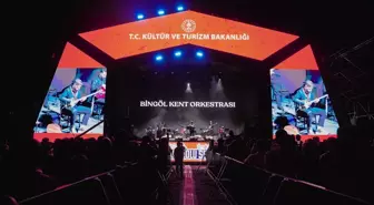 Bingöl'de 'Bir Anadolu Şenliği' Coşkusu