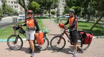 İzmirli Çift 81 İli Pedal Çevirerek Gezmeyi Hedefliyor