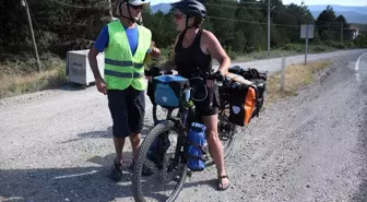 Yeni Zelanda'lı Çift Bisikletle Dünya Turu Yapıyor