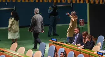 Netanyahu'nun BM Konuşması Protesto Edildi