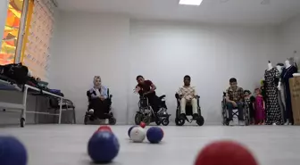 Serebral Palsili Öğretmen Yavuz Öndem, Dünya Boccia Şampiyonası'na Hazırlanıyor