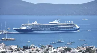 Bodrum'a Kruvaziyer Turist Akını