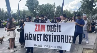 Bolu'da Öğrenciler Ulaşım Zammını Protesto Etti
