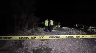 Bolu Dağı'nda Park Halindeki Kamyonet Uçuruma Yuvarlandı, Sürücü Yaralandı