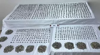 Burdur'da Tarihi Eser Kaçakçılığı Operasyonu: 6 Bin 310 Sikke Ele Geçirildi