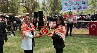Burdur'da 25. Cura, Domates ve Yayla Şenliği Coşkuyla Kutlandı