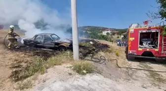 Burdur'da Otomobil Yangını, İtfaiye Müdahalesiyle Söndürüldü