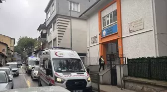 Bursa'da Ortaokul Öğrencileri Zehirlenme Şüphesiyle Hastaneye Kaldırıldı